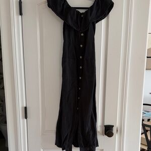 Black Midi Button-Front Dress with Ruffle Collar